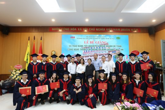 THÔNG BÁO TUYỂN SINH ĐẠI HỌC HÌNH THỨC VỪA LÀM VỪA HỌC NĂM HỌC 2025-2026